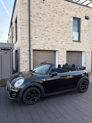 MINI ONE_CABRIO
