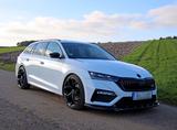 Skoda Octavia IV RS PLUS Combi  2.0 TDI - VOLL