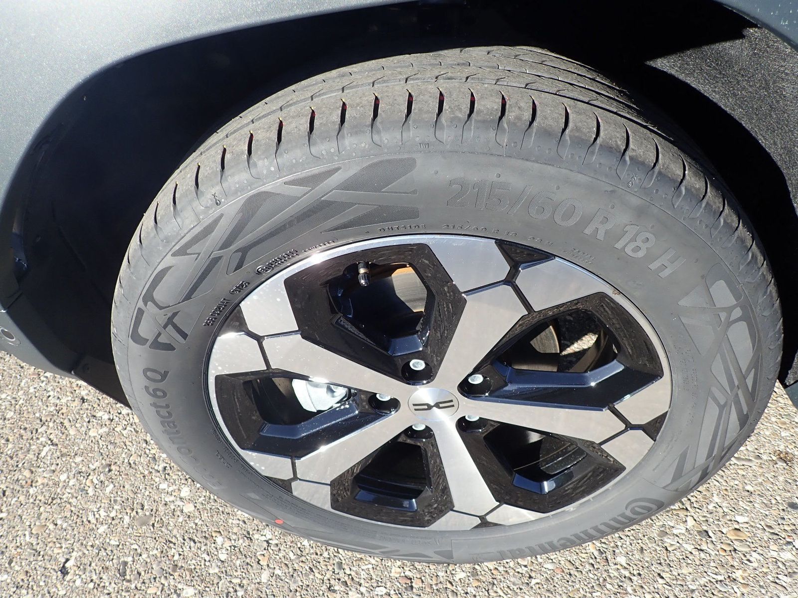 Fahrzeugabbildung Dacia Duster Journey Hybrid 155