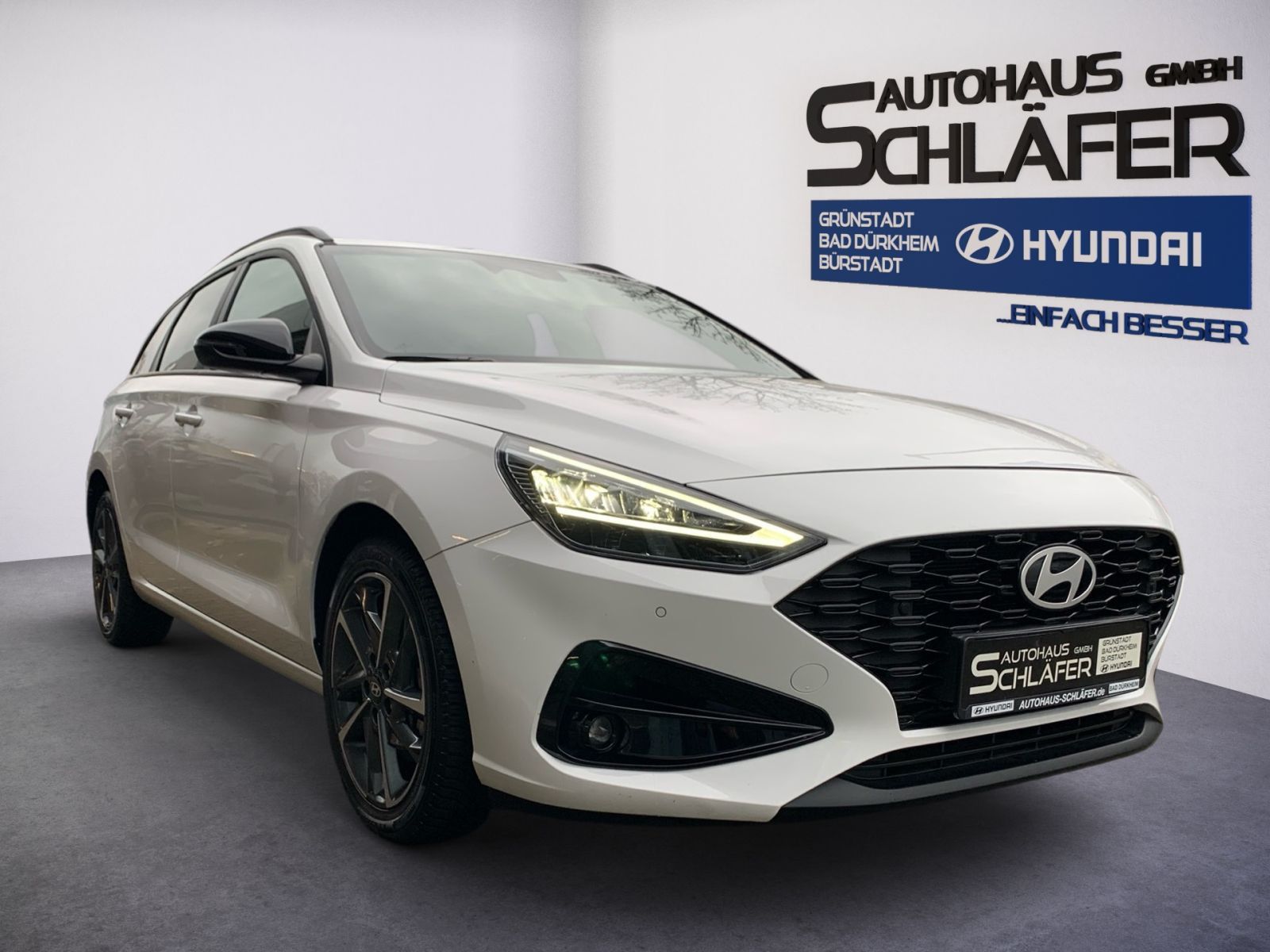 Fahrzeugabbildung Hyundai i30 Kombi 1.0 T-GDI 7-DCT Advantage LED Navi
