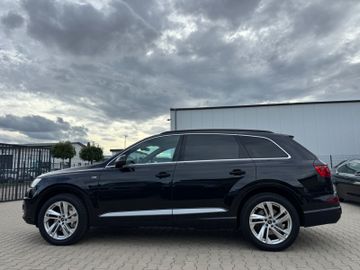 Audi Q7 - 8