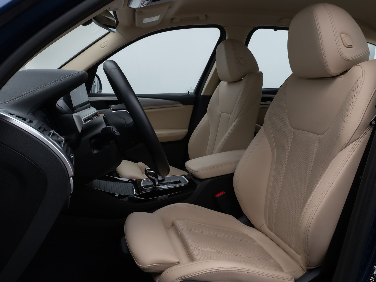 Fahrzeugabbildung BMW X3 xD20d Kamera HUD DAB HiFi Komfort Leder Sport