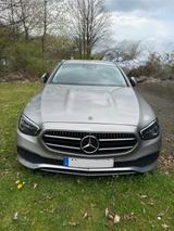 Mercedes-Benz 200 - Mercedes-Benz 200 mit 5 Türen
