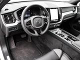 Volvo XC60 Plus Dark Recharge Plug-In Hybrid AWD T8 Tw - gebrauchte Volvo SUV & Geländewagen