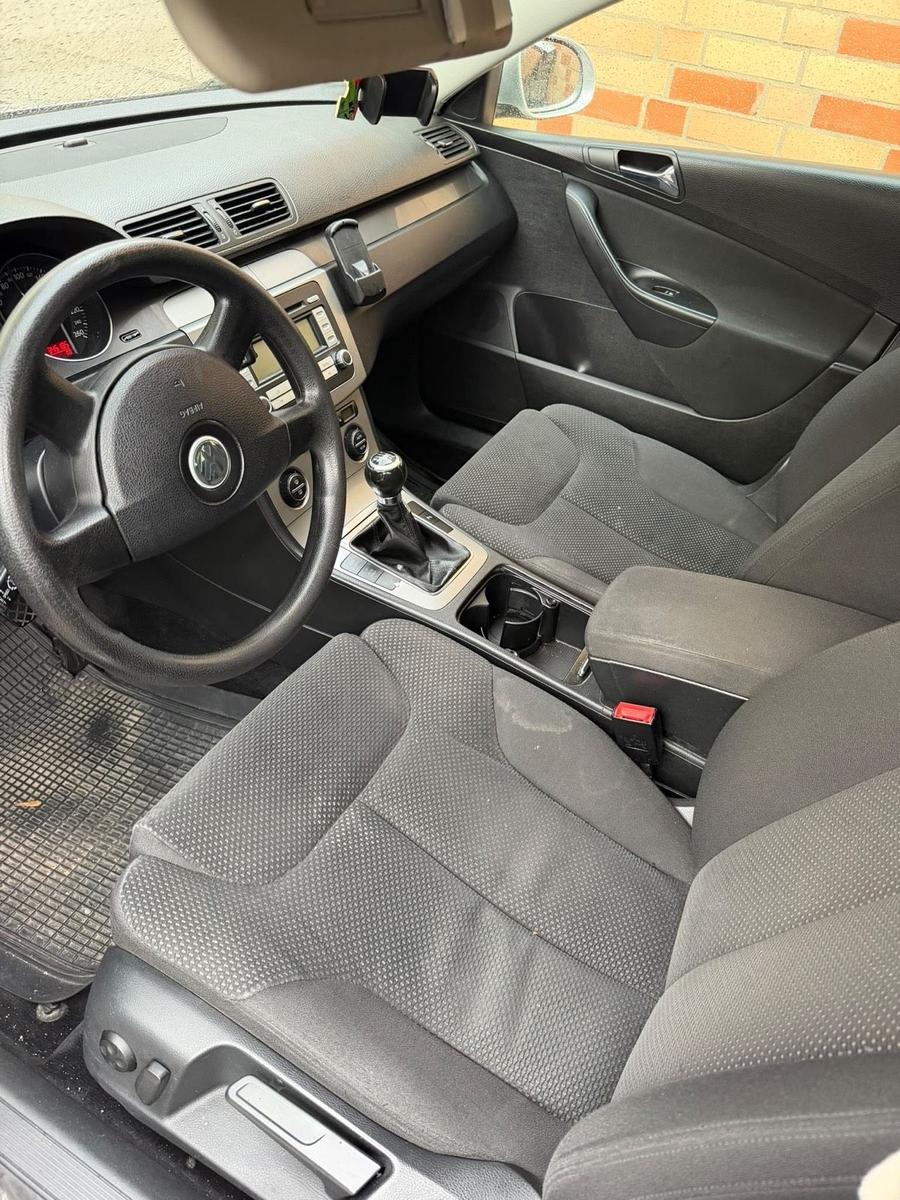 Volkswagen Passat 2005 — photo 5