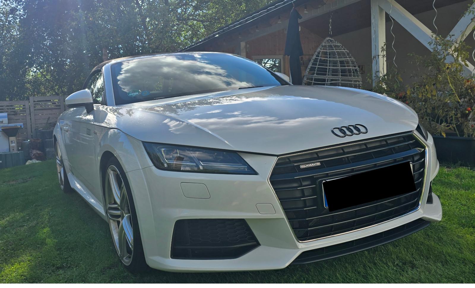 Audi TT Roadster 2.0 TFSI S tronic quattro 