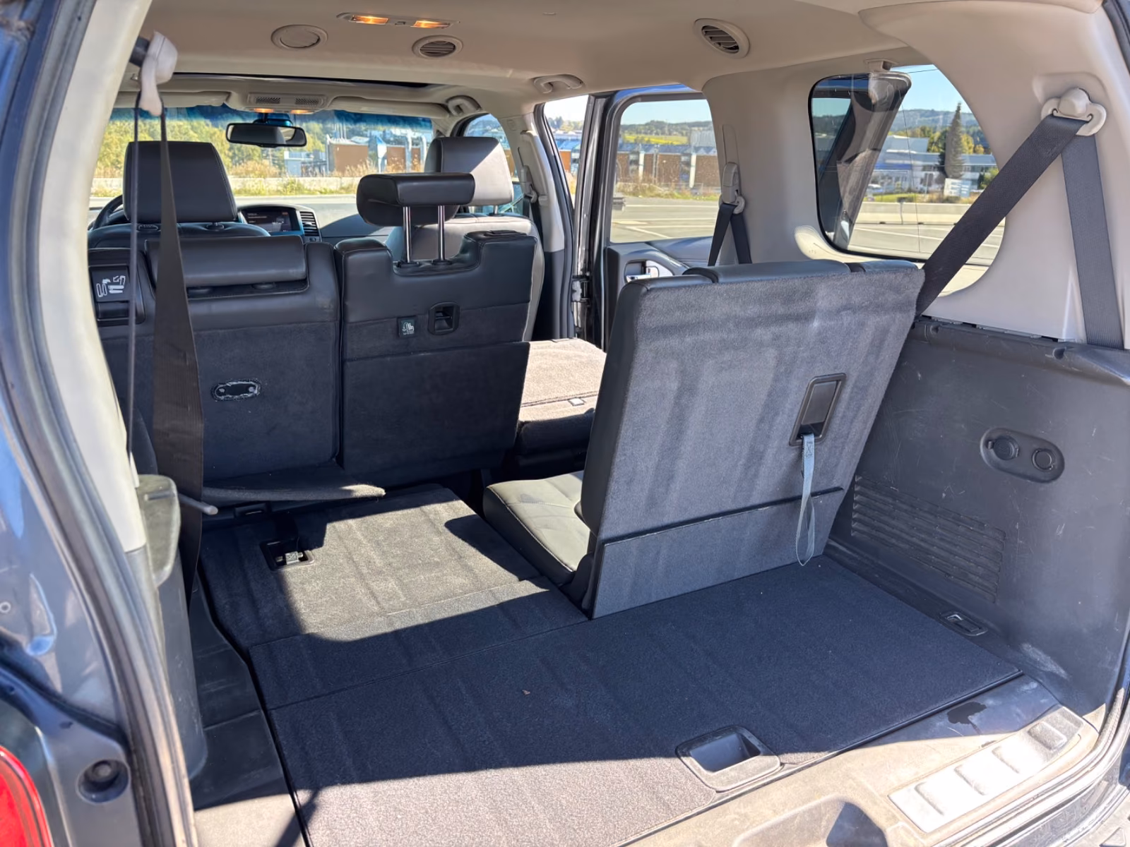 Nissan Pathfinder 3.0 dCi LE | 231 ch | BVA | 7 places | Bose | Toit ouvrant | Cuir chauffant à mémoire | Attelage amovible