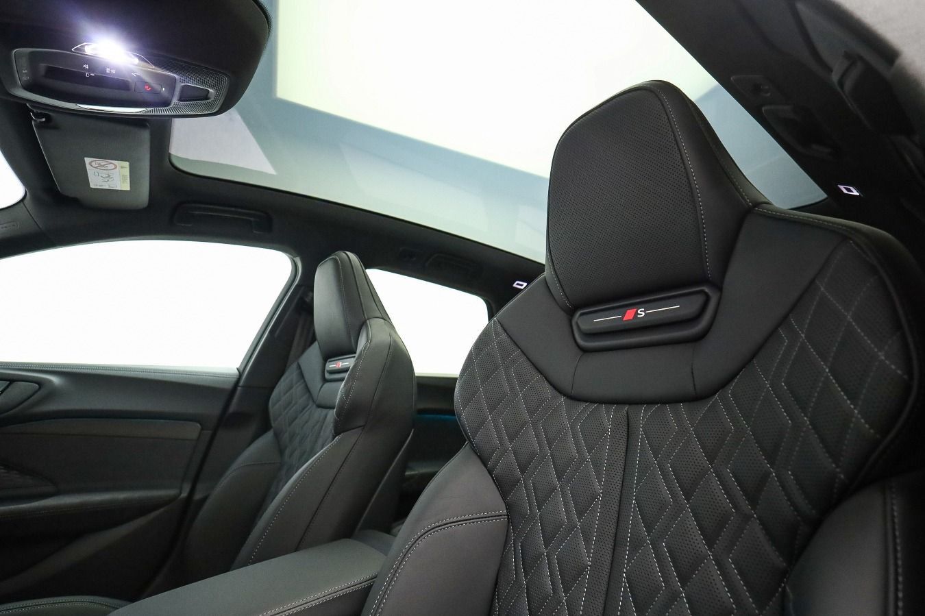 Audi S5 - Bild 15