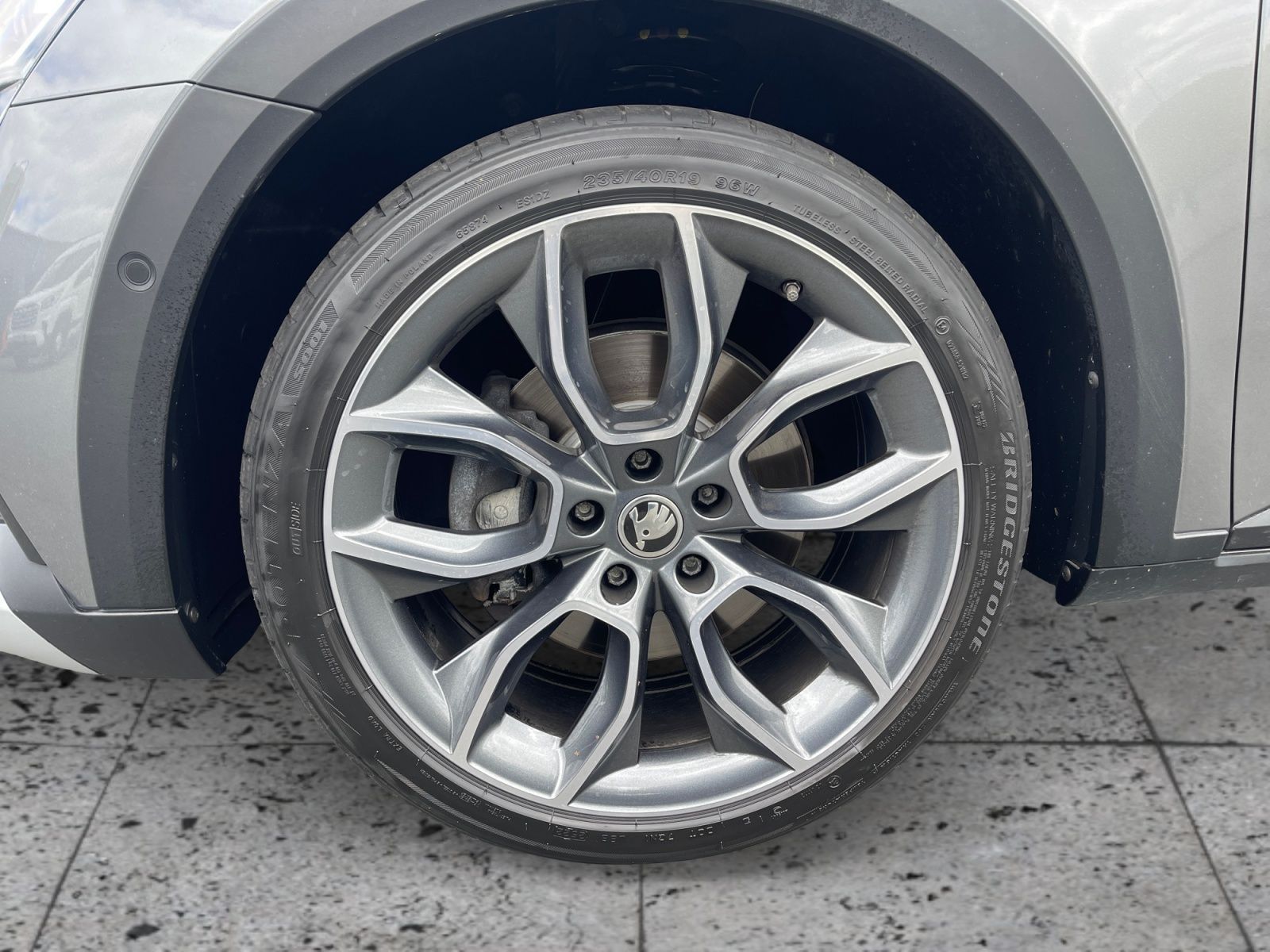 Skoda Superb - Bild 8