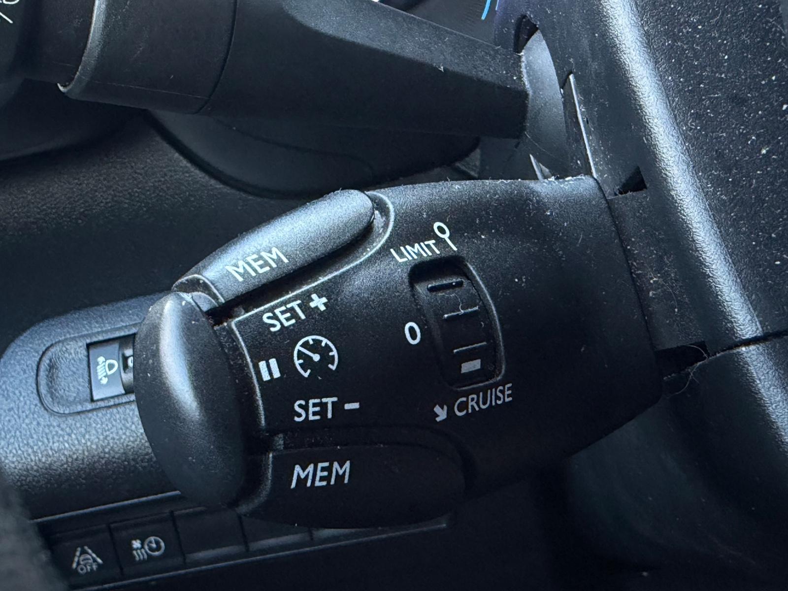 Citroën ë-Berlingo 136 FEEL M 2x Schiebetür Klima