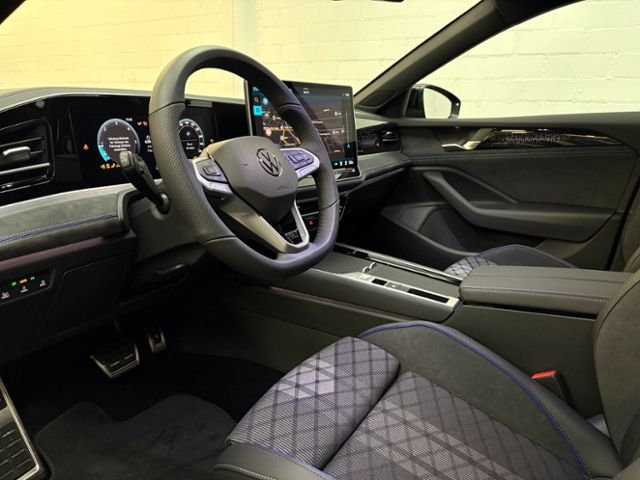 Volkswagen Passat - Bild 14