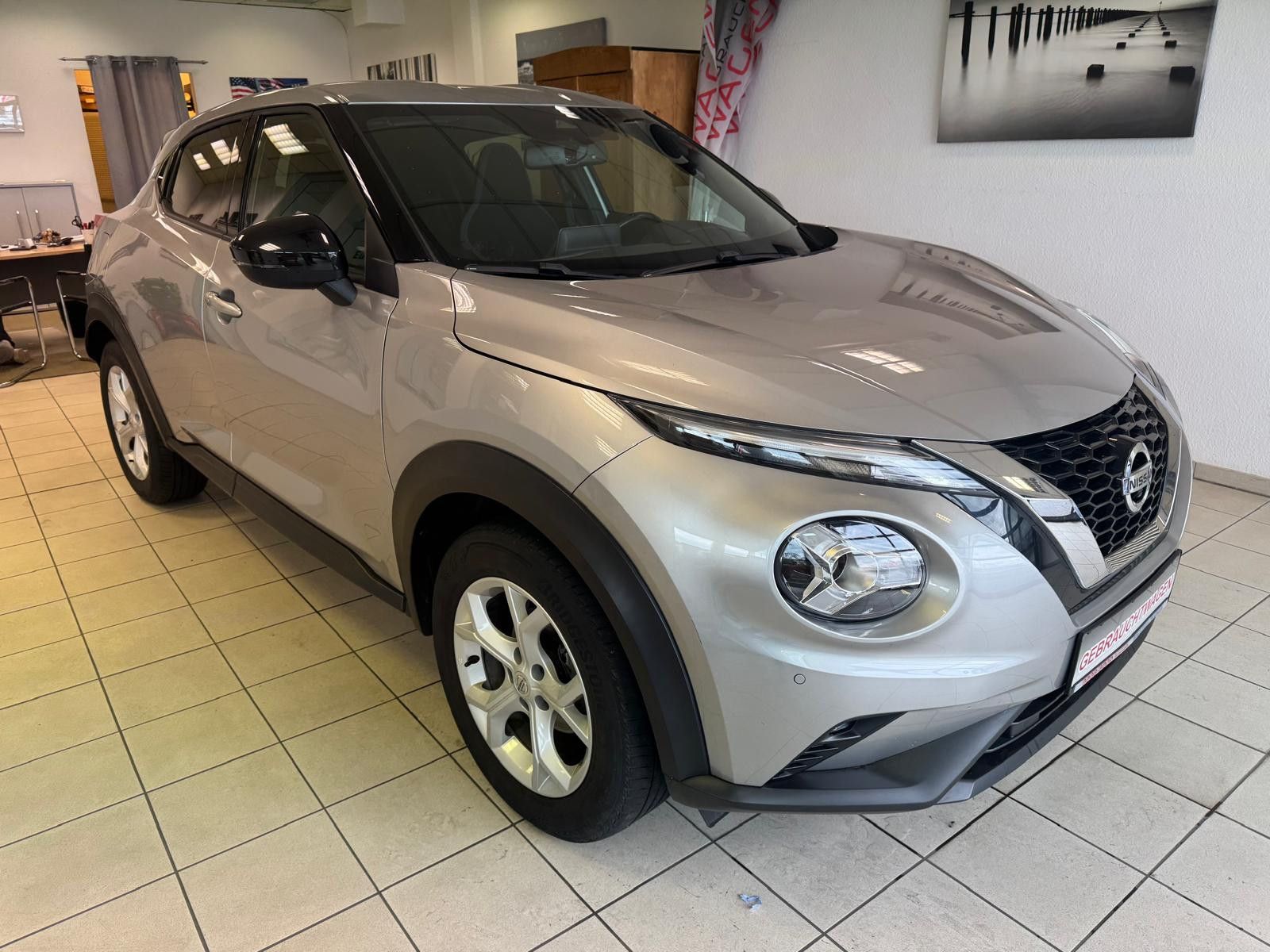 Fahrzeugabbildung Nissan Juke N-Connecta / WENIG KM/NAVI/KLIMA/GARANTIE