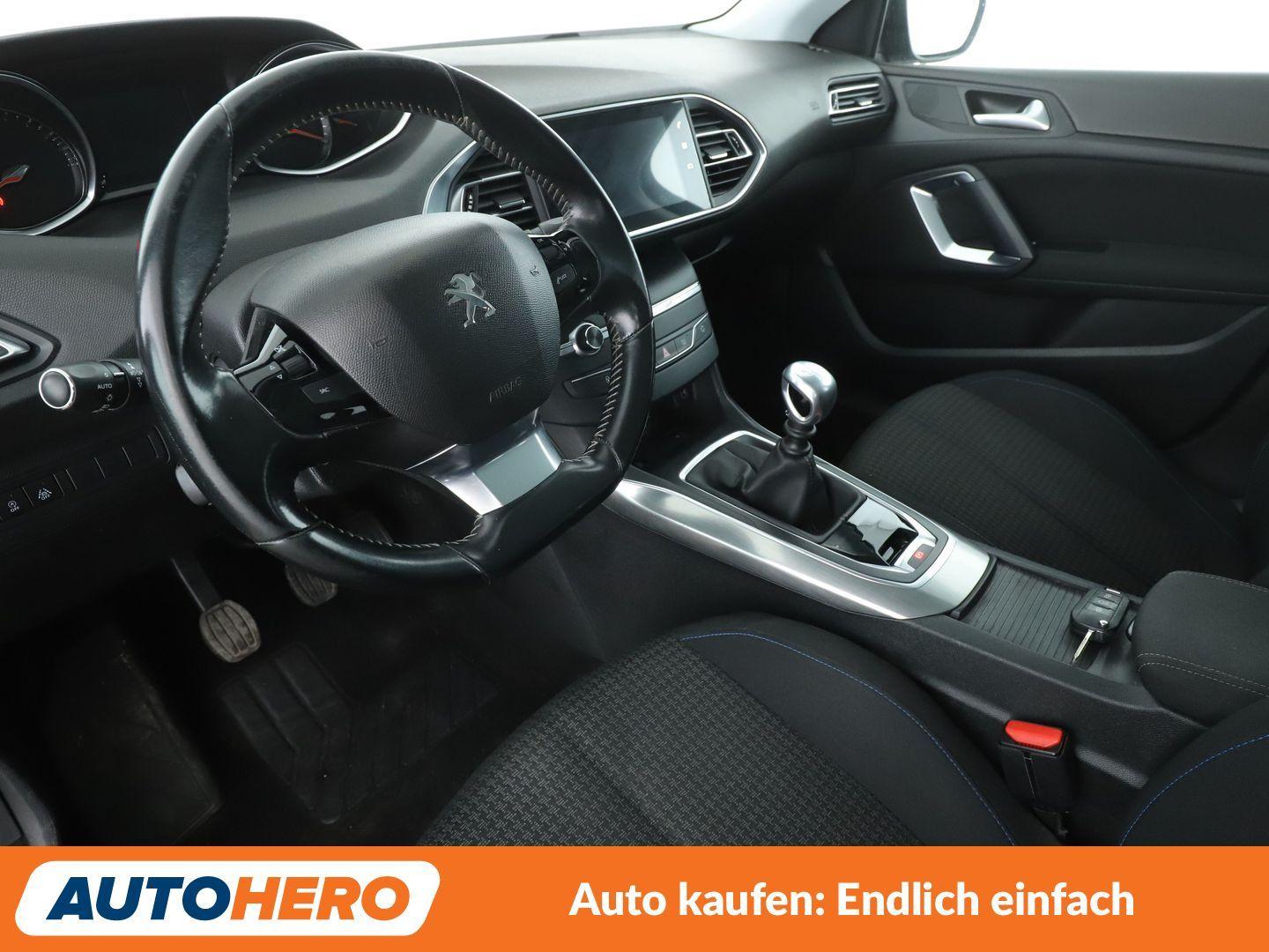 Peugeot 308 1.5 Blue-HDi Style *NAVI*CAM*TEMPO*SHZ*ALU*