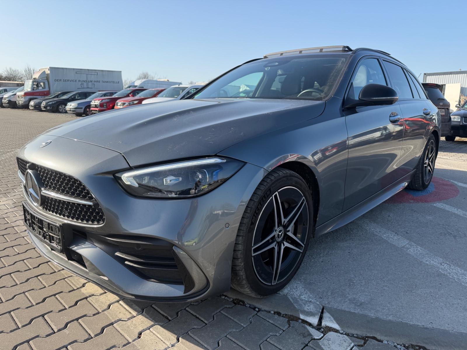 Mercedes-Benz C 200 Amg Led//Pano//360cam//Ambi.//V.Leder//Key