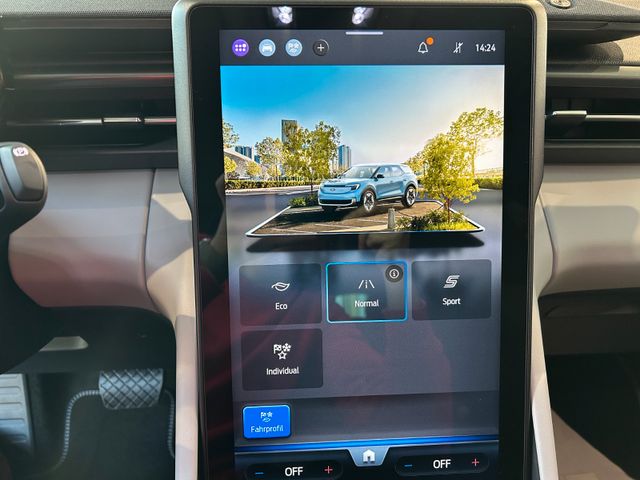 Ford Explorer Select RWD