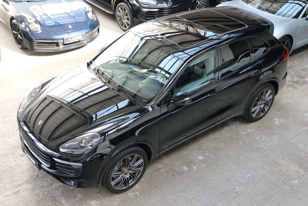 Image of Porsche Cayenne
