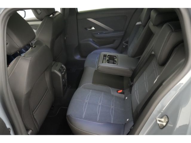 Astra L ST GS AT+AHK+LED MATRIX+NAVI+360 GRAD KA