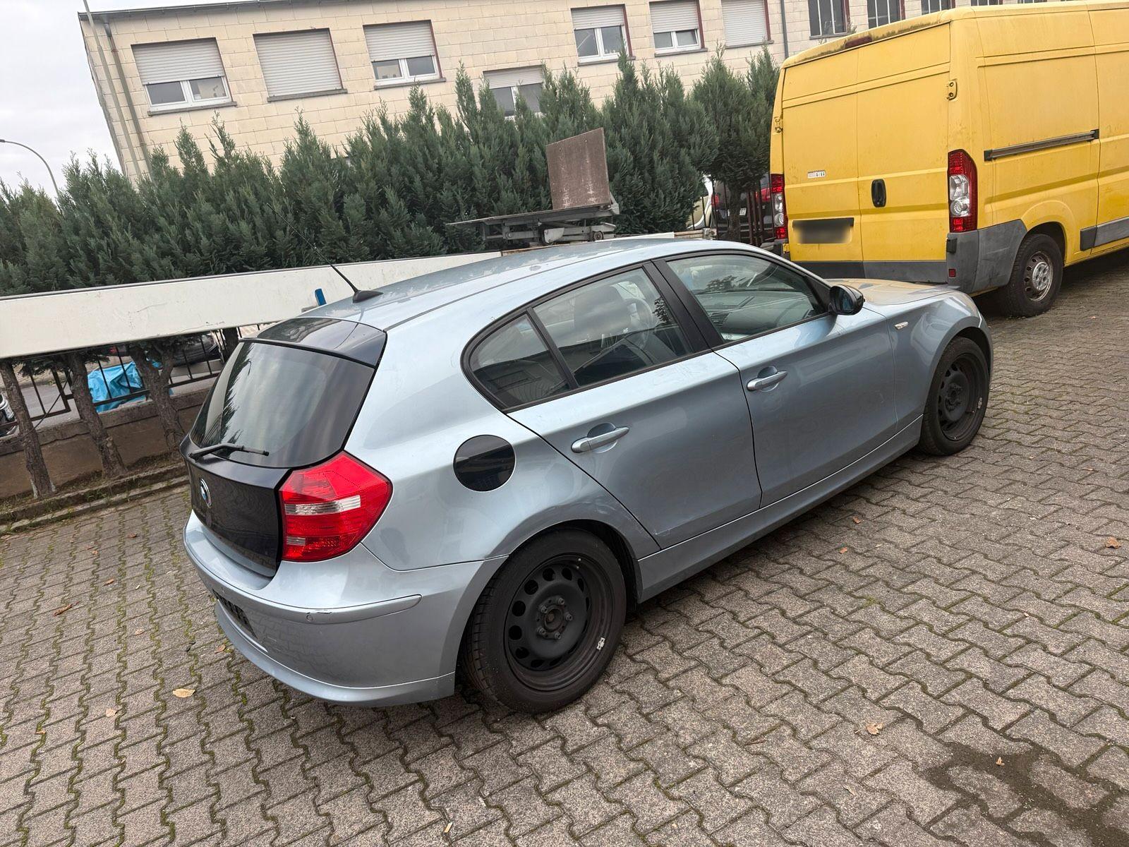 BMW 118