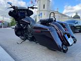 Harley-Davidson FLHXSE CVO 117 - BEHINDERTEN UMBAU BENZIN