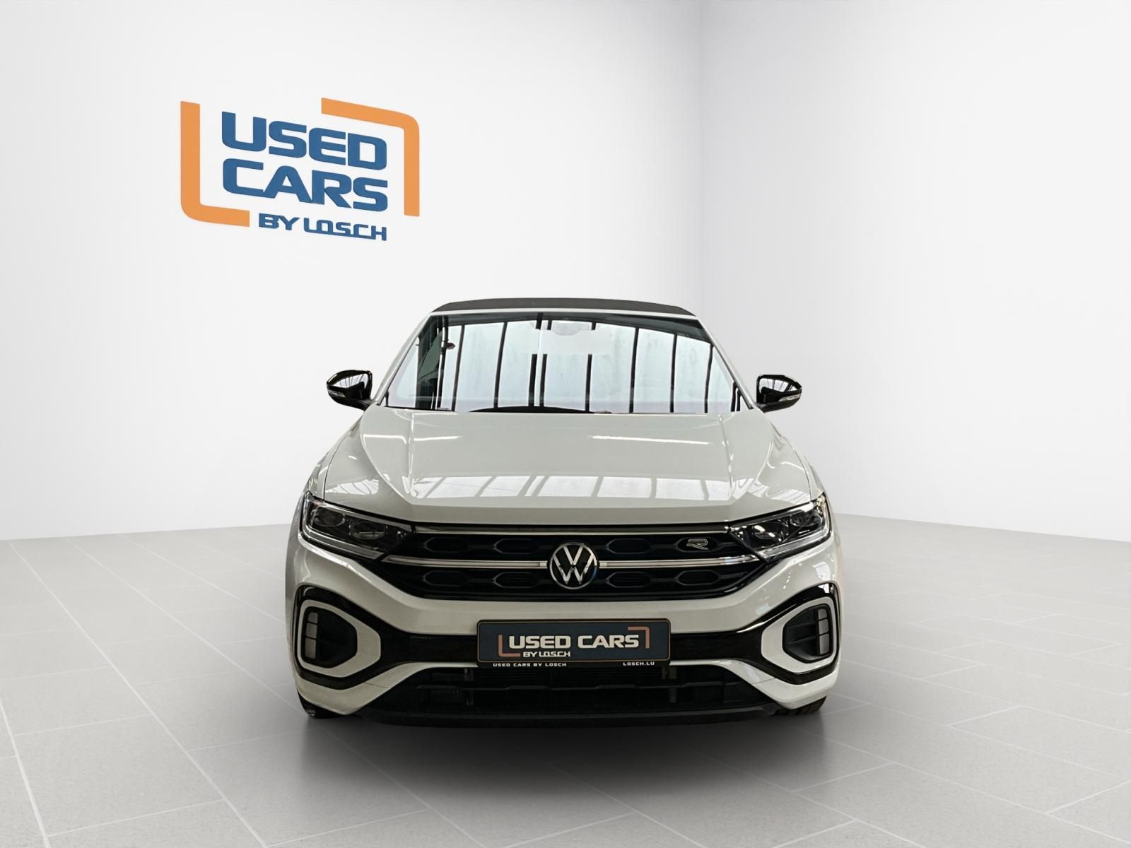 Volkswagen T-Roc R-Line+DSG+LM19+IQ-Light+Black-Style+Stand imagem 3