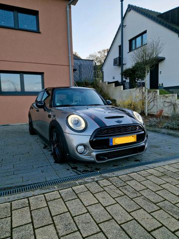 MINI Mini Cooper S 192 PS Automatik (Tausch und...