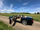 Mercedes-Benz SL 500 - - Autos aus dem Jahr 1999