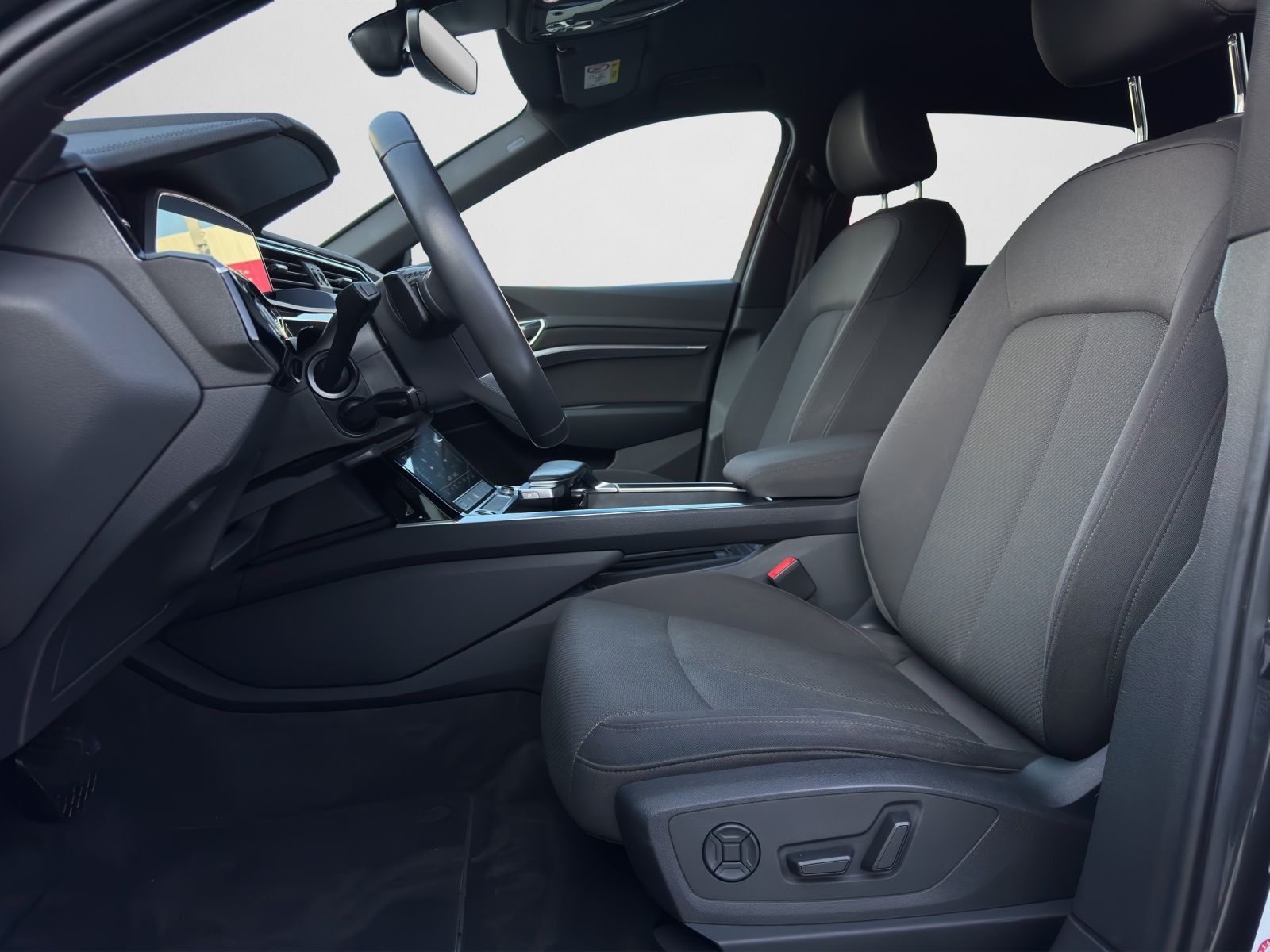 Audi e-tron - Bild 12