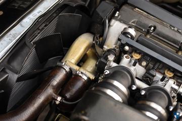 صورة مصغرة 36 لـ 1990 BMW M5