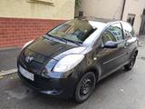 Toyota Yaris 1,3-l-VVT-i Luna gutem Zustand NEUER TÜV - Toyota Yaris: Luna