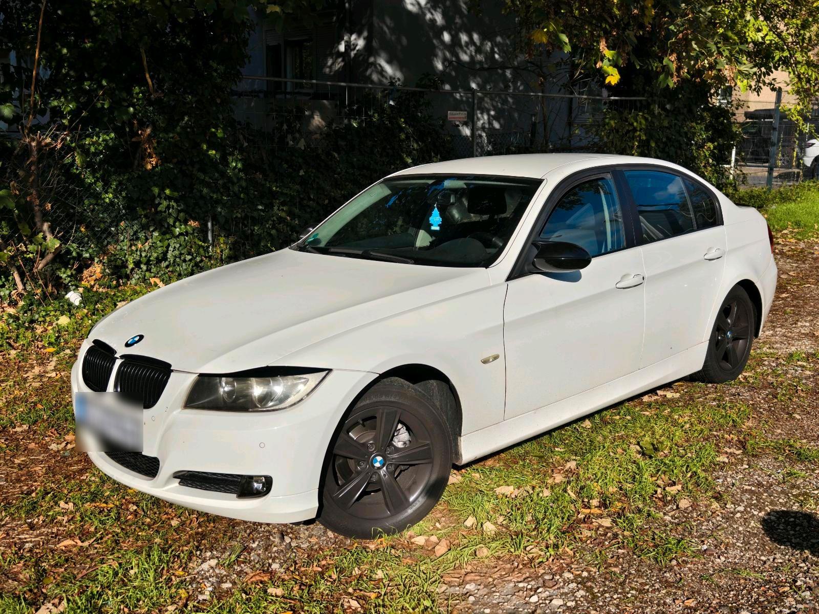 BMW 320