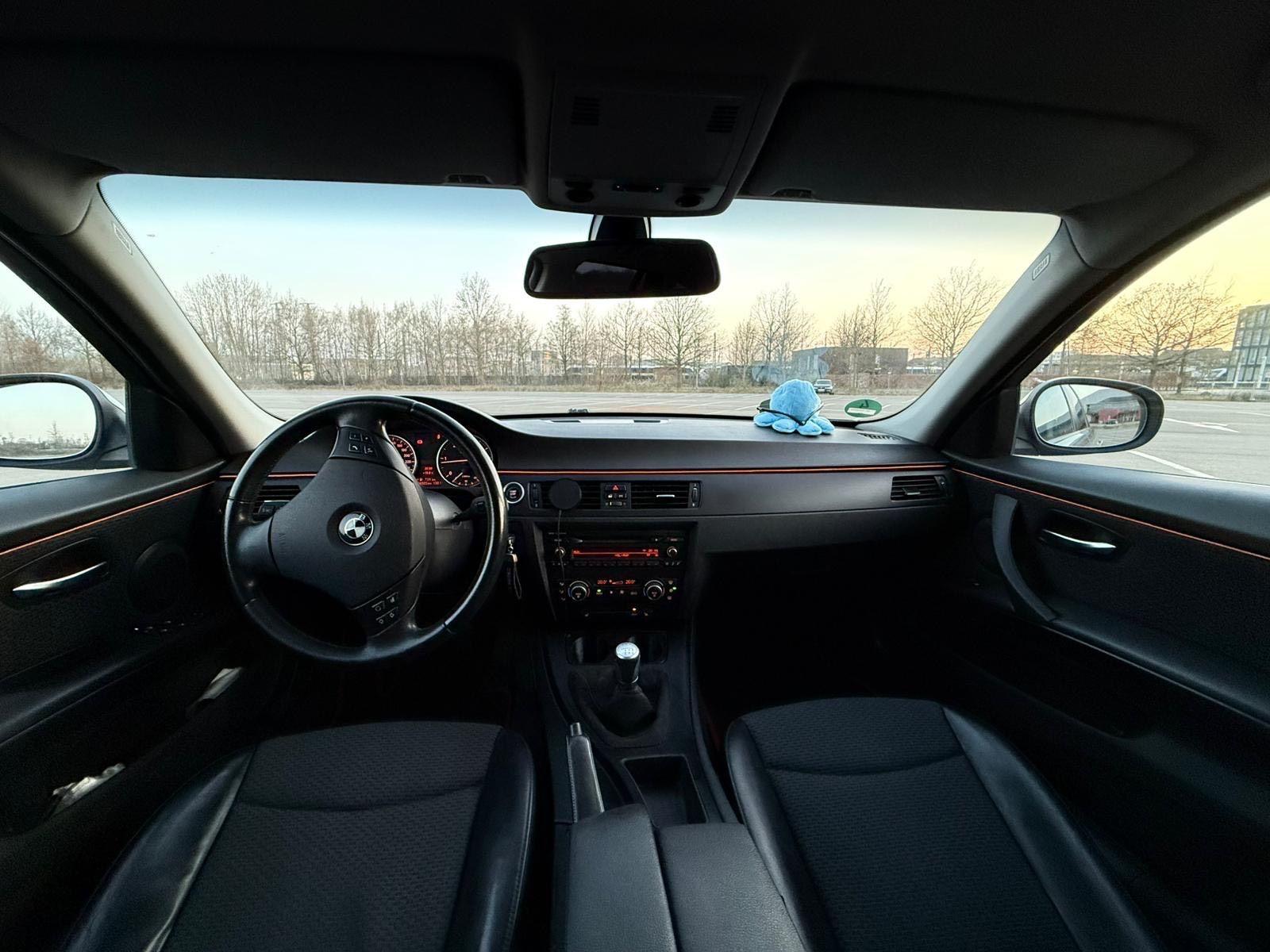 BMW 320 2009 — photo 10