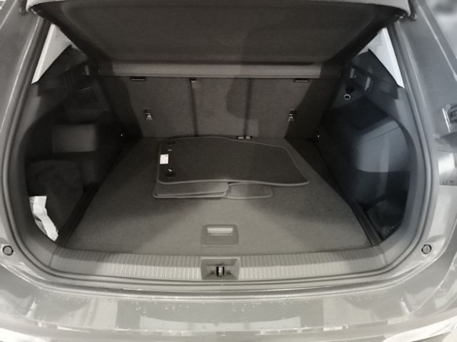 Fahrzeugabbildung Volkswagen Tiguan Elegance 2.0 TDI SCR 110 kW (150 PS) 7-Ga