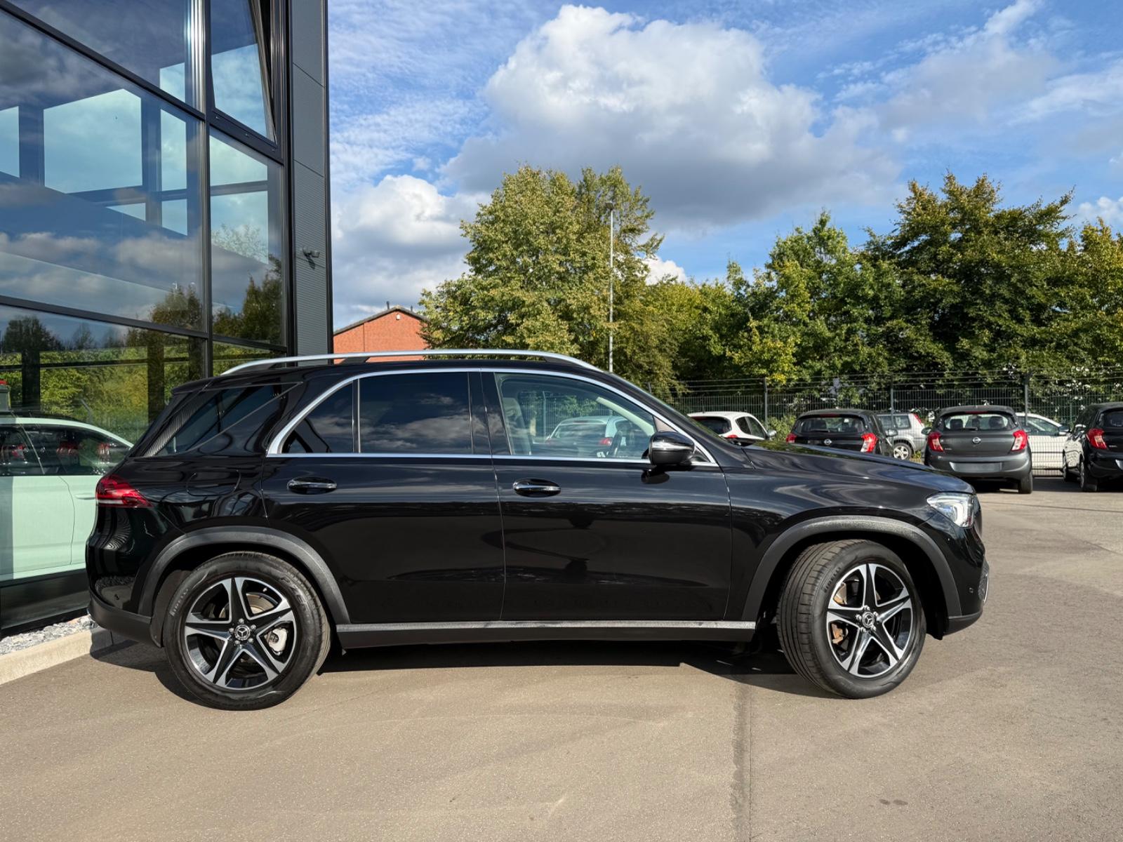 Mercedes-Benz GLE 350 d 4Matic*ACC*PANO*LED*NAVI*CAM*PDC*AHK*