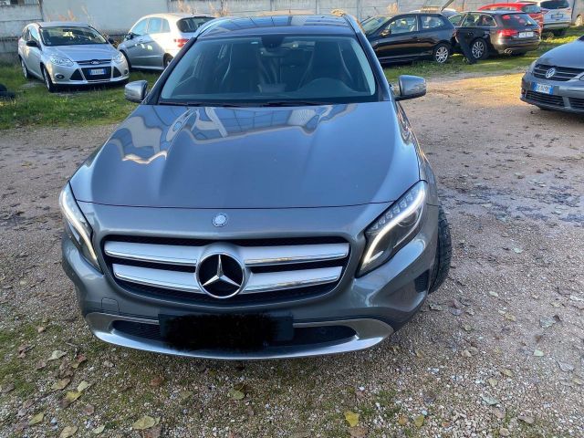 Mercedes-Benz Mercedes-benz GLA 220 GLA 220 d Automatic Premiu