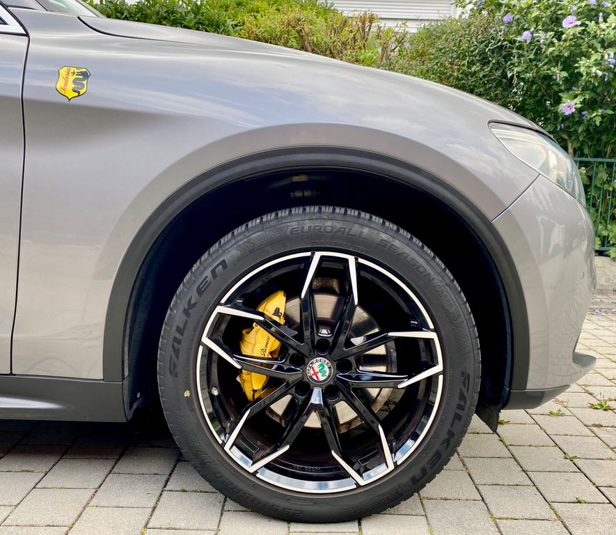 Image of Alfa Romeo Stelvio