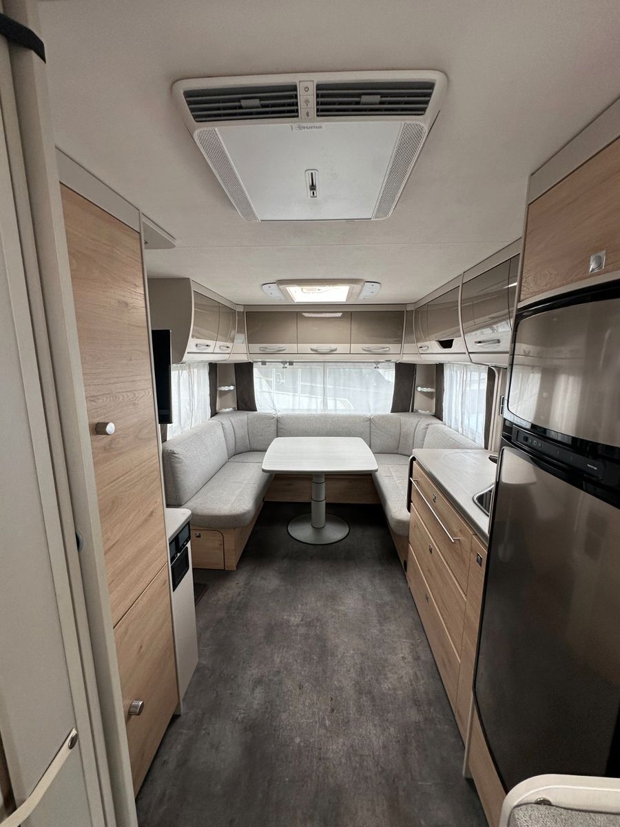 Fahrzeugabbildung Dethleffs Nomad 730 FKR - Autarkie Monster - Voll!!!