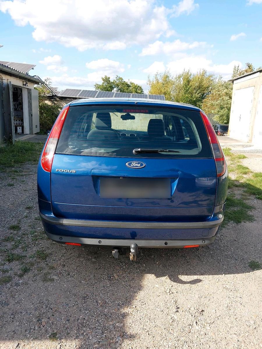 Ford Focus 2007 — engine 101 HP (74kW)