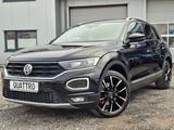Volkswagen T-Roc Sport 4Motion*Navi*AppCon*SHZ*Kam*Pano*