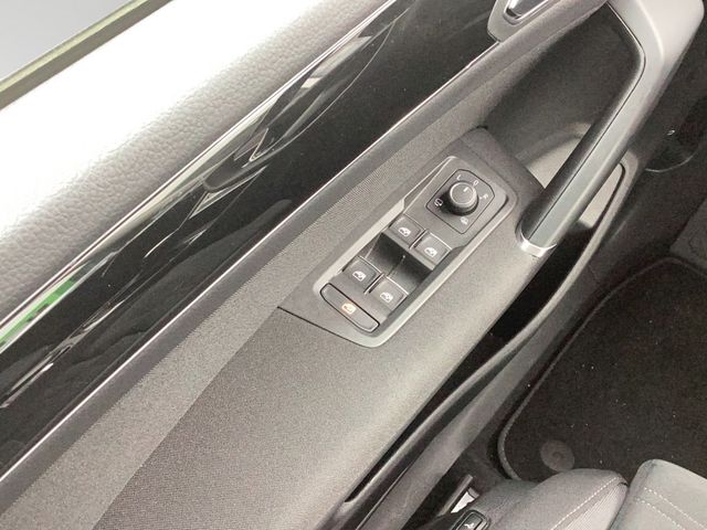 Touran 2.0TDI DSG Highline AHK