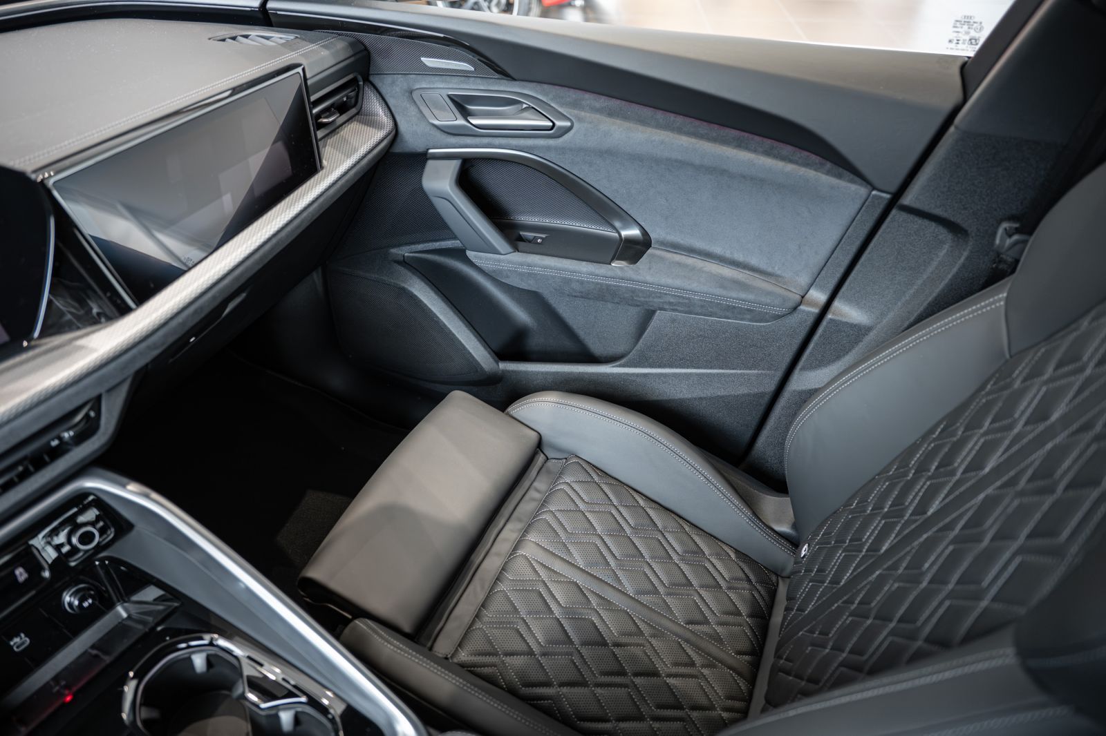 Audi SQ5 - Bild 16