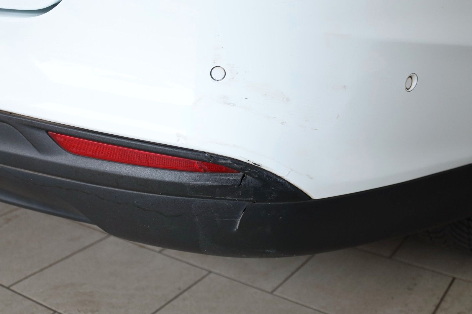 Fahrzeugabbildung Ford Mondeo Lim. Trend Navi,SH,PDC,SR+WR