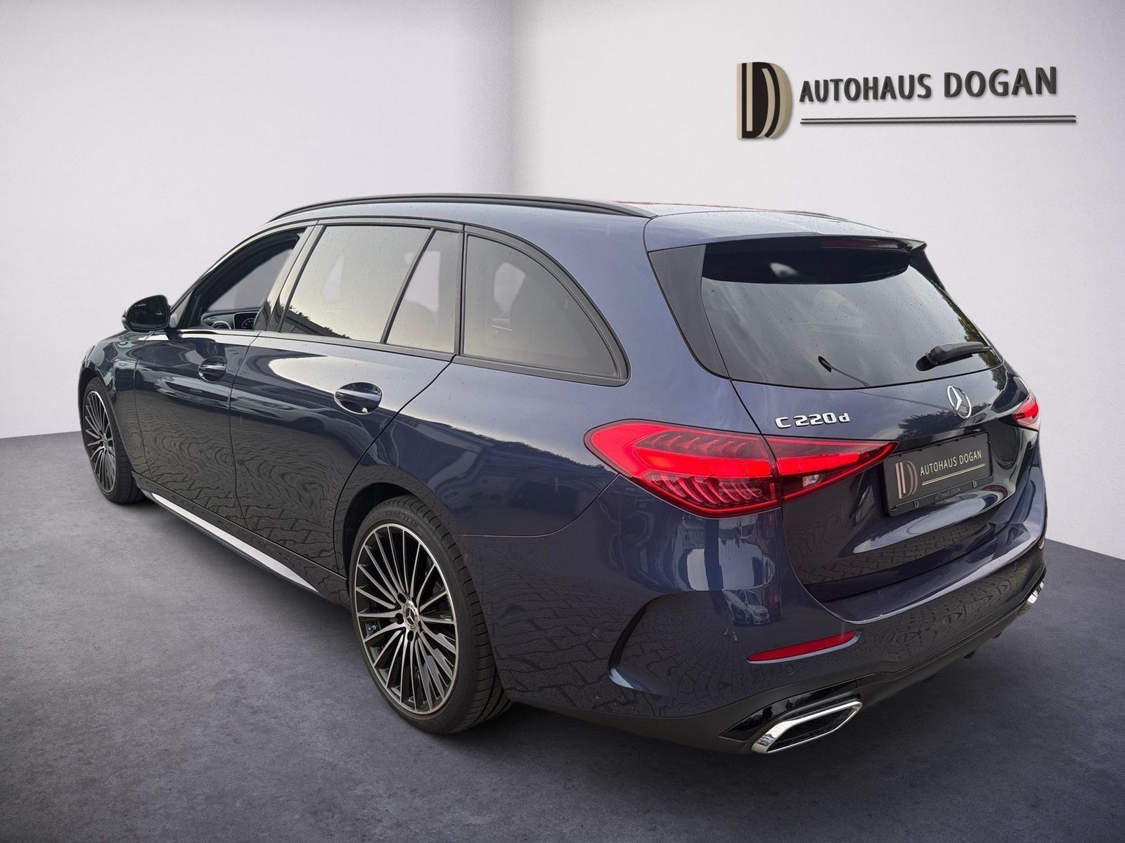 Mercedes-Benz C 220 AMG Pano Night 19Zoll 360 Burmester foto 4