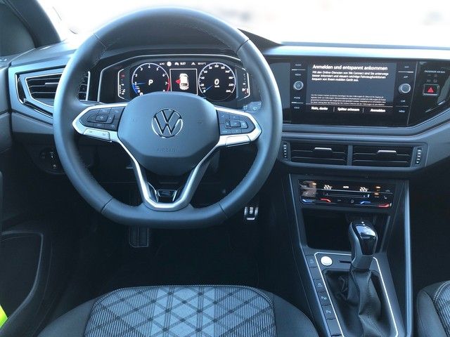 Fahrzeugabbildung Volkswagen Taigo 1.5TSI DSG R-Line PANO+MATRIX+ACC+PARKLNK+