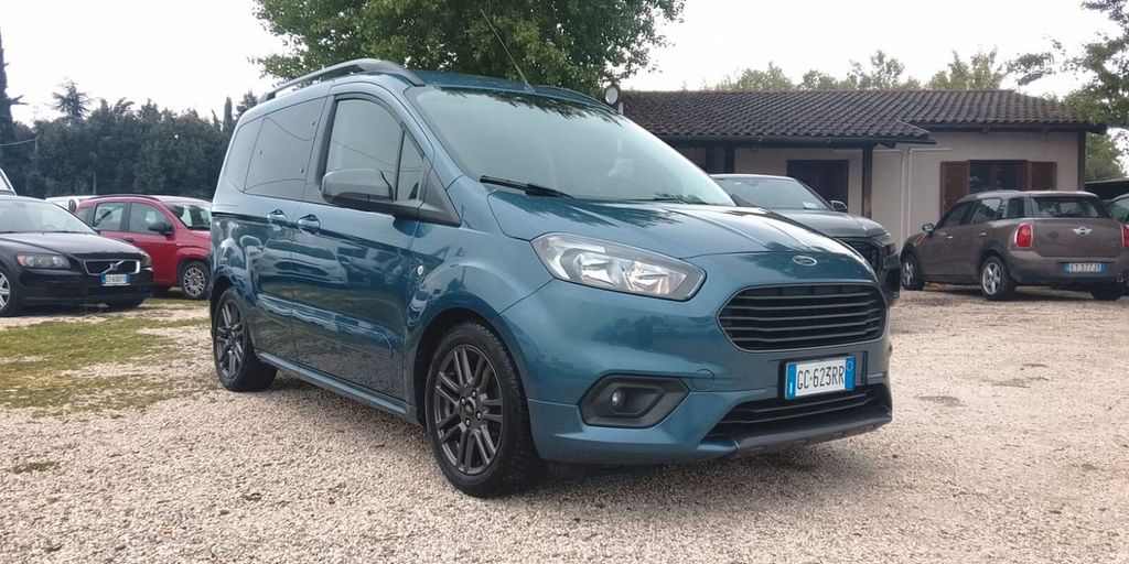 Image of Ford Tourneo Courier