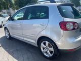 Volkswagen Golf Plus Tour 1.6 FSI Navi PDC Shzg TÜV neu - Volkswagen Golf Plus: Van