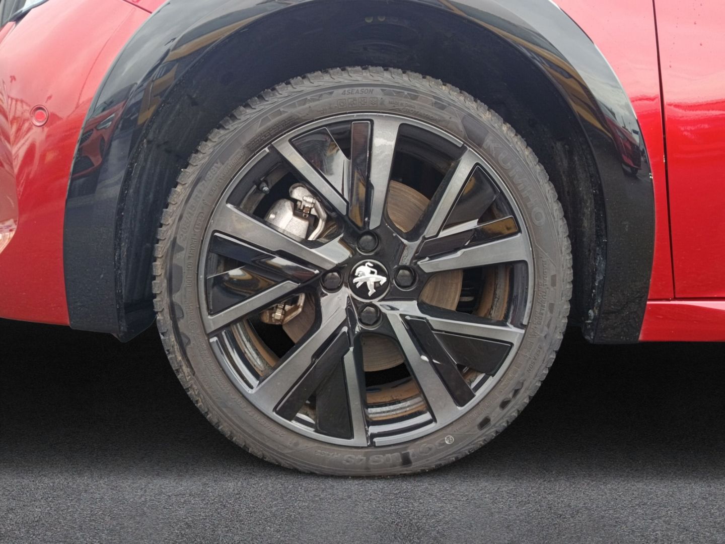 Fahrzeugabbildung Peugeot 208 e- GT Elektromotor 136 *ACC*Kamera*Sitzheizu