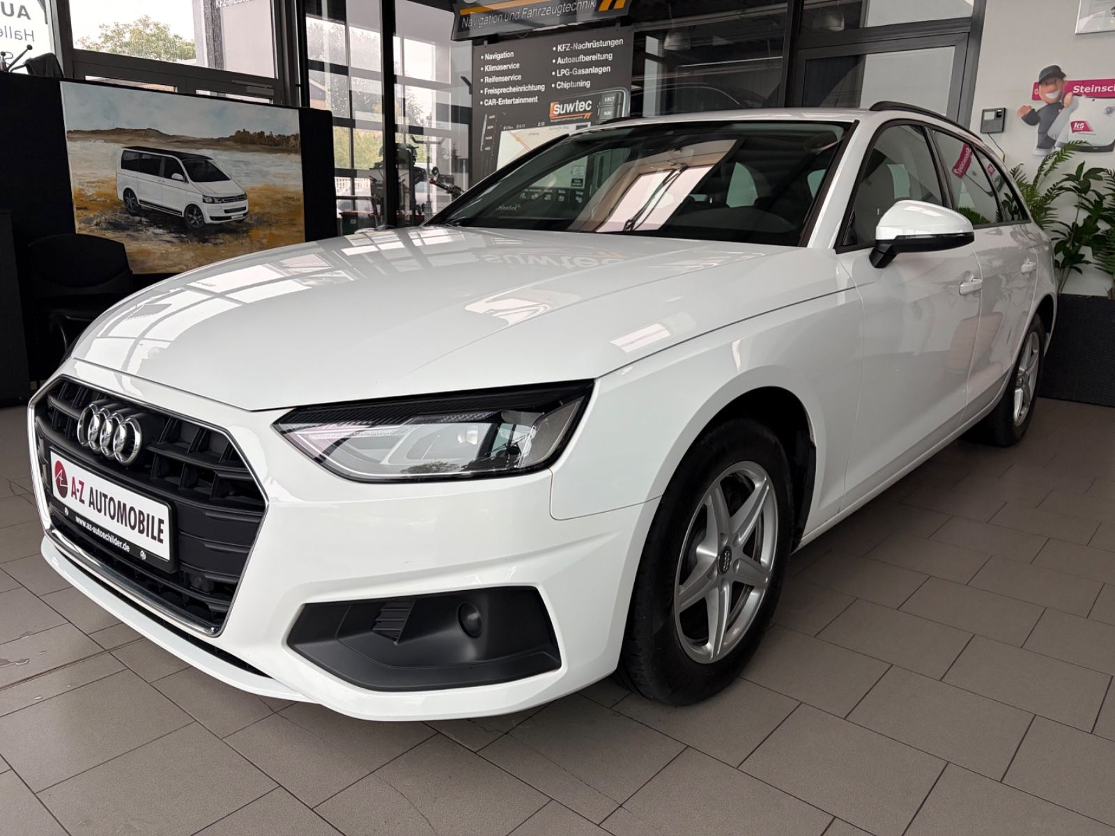 Audi A4 - 1