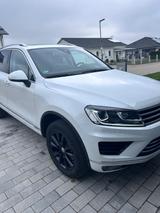 Volkswagen Touareg 3.0 V6 TDI SCR Exclusive BMT Terrain... - Volkswagen Touareg Exclusive mit Diesel-Antrieb