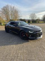 Chevrolet Camaro 6.2 V8 Automatik  - schwarze Chevrolet Camaro