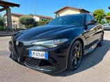 Alfa Romeo Giulia Quadrifoglio - Alfa Romeo: Quadrifoglio